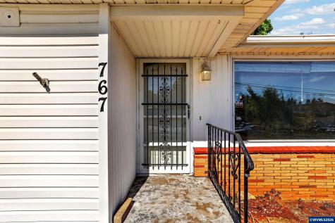 767 Browning Avenue S Salem OR 97302