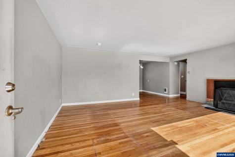 767 Browning Avenue S Salem OR 97302