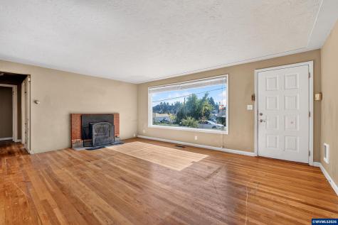 767 Browning Avenue S Salem OR 97302