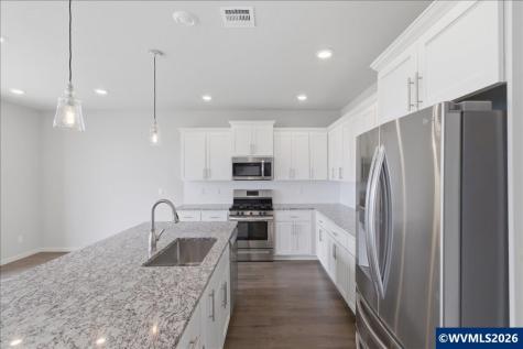 1628 Nolan Avenue S Albany OR 97322