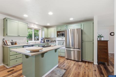 6495 Honeywood Court NE Keizer OR 97303