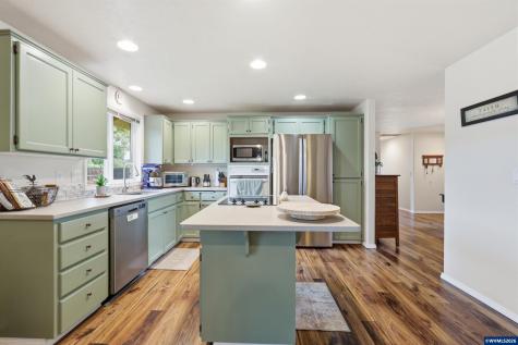 6495 Honeywood Court NE Keizer OR 97303