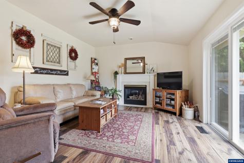 6495 Honeywood Court NE Keizer OR 97303
