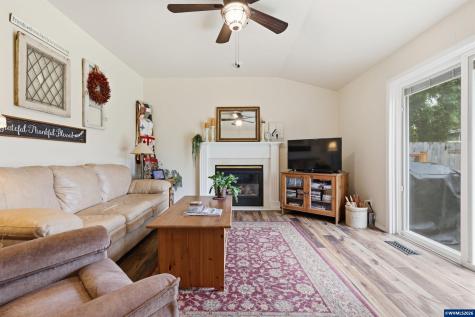 6495 Honeywood Court NE Keizer OR 97303