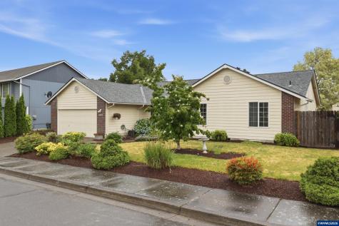 6495 Honeywood Court NE Keizer OR 97303