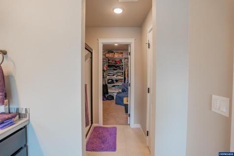 1013 Robbins Court Lebanon OR 97355