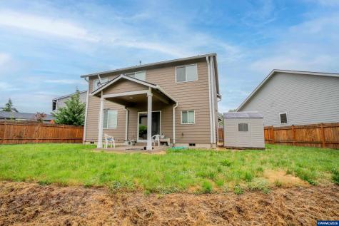 1013 Robbins Court Lebanon OR 97355