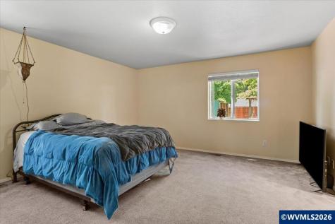 1608 9th Avenue Sweet Home OR 97386