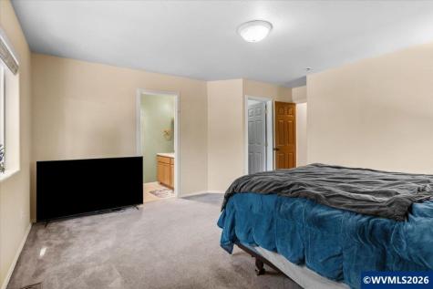 1608 9th Avenue Sweet Home OR 97386