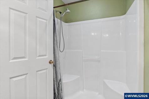 1608 9th Avenue Sweet Home OR 97386
