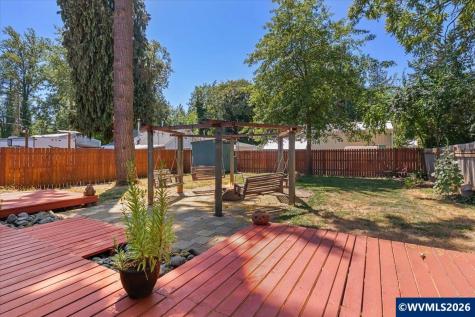 1608 9th Avenue Sweet Home OR 97386