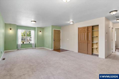1608 9th Avenue Sweet Home OR 97386