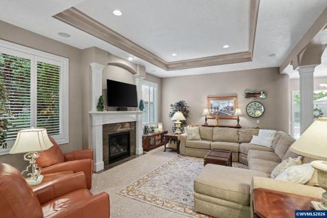 1380 West Meadows Drive NW Salem OR 97304