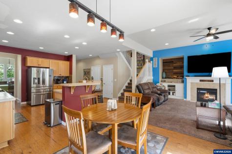 2516 Laura Vista Drive NW Albany OR 97321