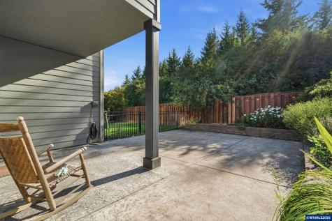 2516 Laura Vista Drive NW Albany OR 97321
