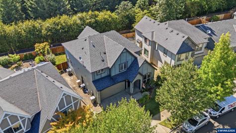 2516 Laura Vista Drive NW Albany OR 97321