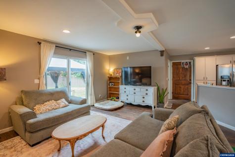 2147 Steelhead Court Lebanon OR 97355