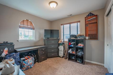 2147 Steelhead Court Lebanon OR 97355
