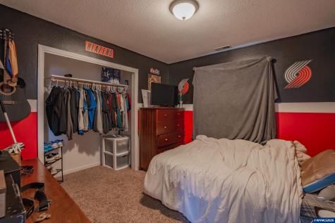 2147 Steelhead Court Lebanon OR 97355