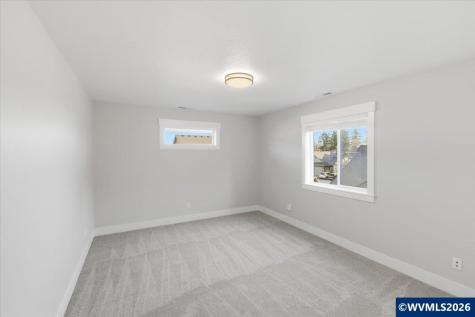 1763 York Butte Avenue SE Salem OR 97306