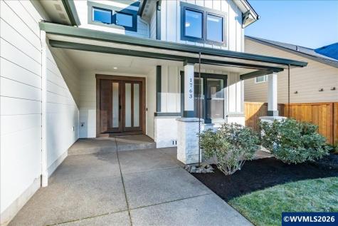 1763 York Butte Avenue SE Salem OR 97306