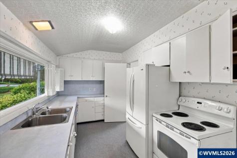 2610 Skopil Avenue S Salem OR 97302