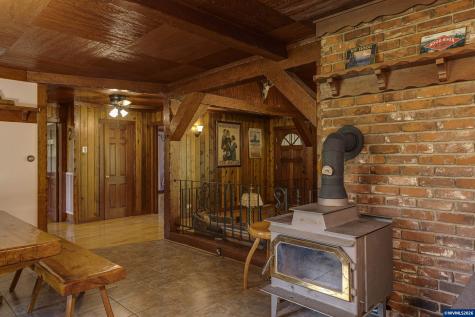 24680 N Santiam Highway SE Lyons OR 97358