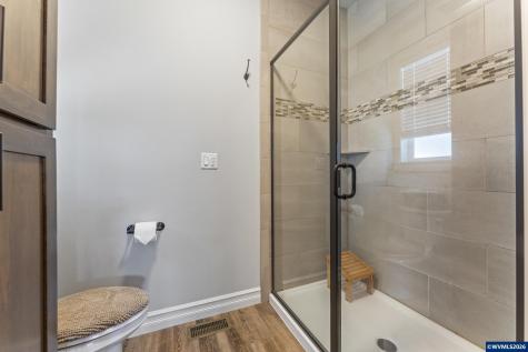 1786 Ammon Street NW Salem OR 97304