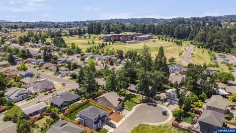 1786 Ammon Street NW Salem OR 97304