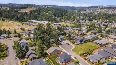 1786 Ammon Street NW Salem OR 97304
