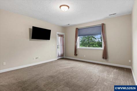 9864 Hoffman Road Monmouth OR 97361