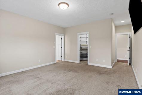 9864 Hoffman Road Monmouth OR 97361