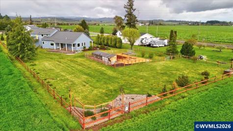9864 Hoffman Road Monmouth OR 97361