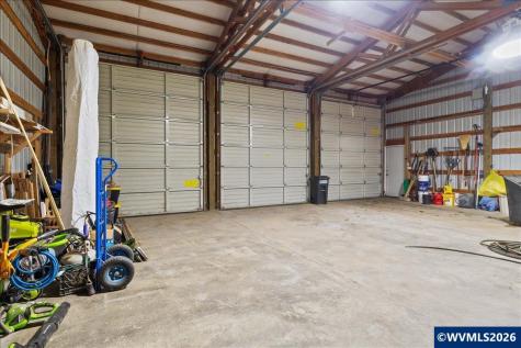 9864 Hoffman Road Monmouth OR 97361