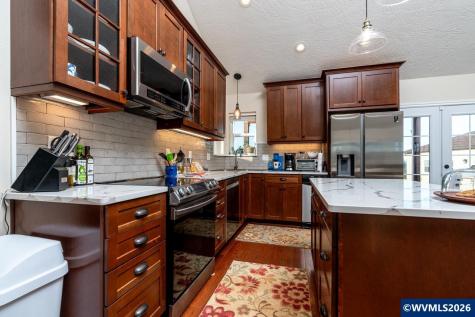 42172 Rodgers Mountain Lp Scio OR 97374