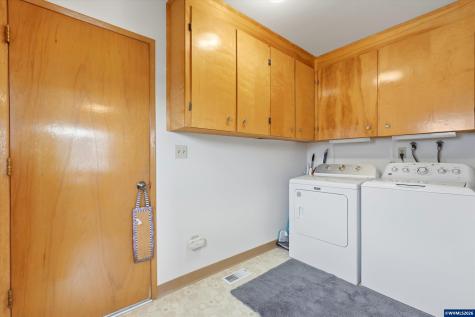 1841 Umpqua Road Woodburn OR 97071
