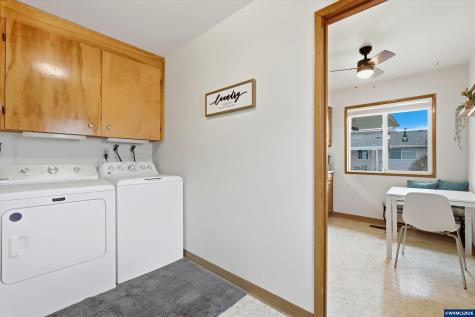1841 Umpqua Road Woodburn OR 97071