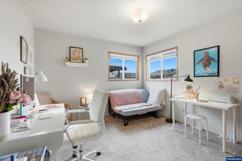 1841 Umpqua Road Woodburn OR 97071