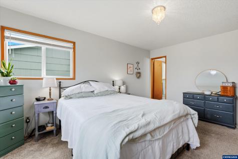 1841 Umpqua Road Woodburn OR 97071