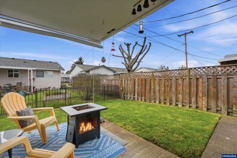 1841 Umpqua Road Woodburn OR 97071
