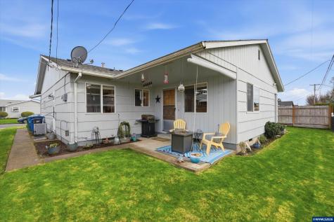 1841 Umpqua Road Woodburn OR 97071