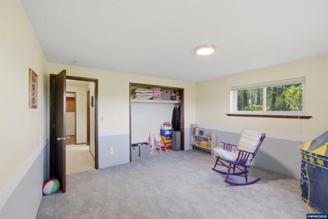 40000 Fir Oaks Lane Lebanon OR 97355