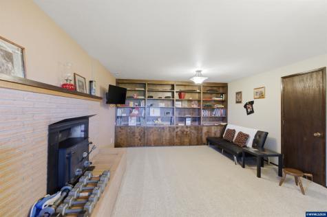40000 Fir Oaks Lane Lebanon OR 97355