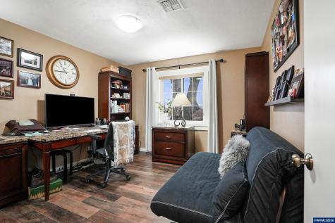 30596 Horseshoe Drive SW Albany OR 97321
