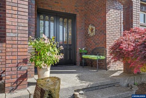 1673 Olympia Court NW Salem OR 97304