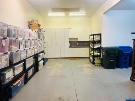 1673 Olympia Court NW Salem OR 97304