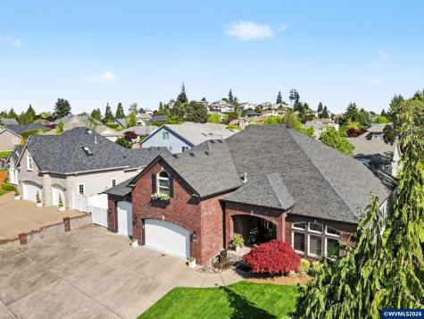 1673 Olympia Court NW Salem OR 97304