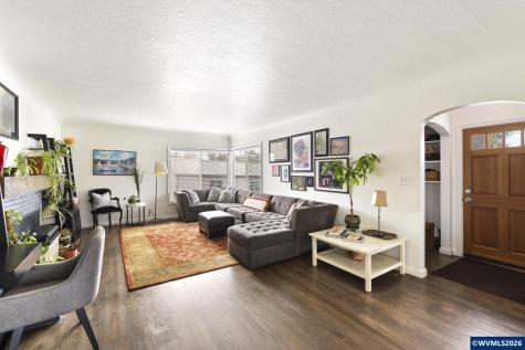 1336 NE Evans Street Mcminnville OR 97128