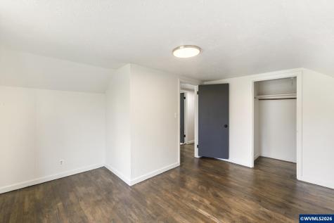 1336 NE Evans Street Mcminnville OR 97128