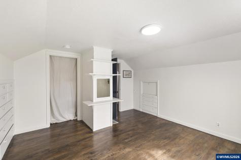 1336 NE Evans Street Mcminnville OR 97128
